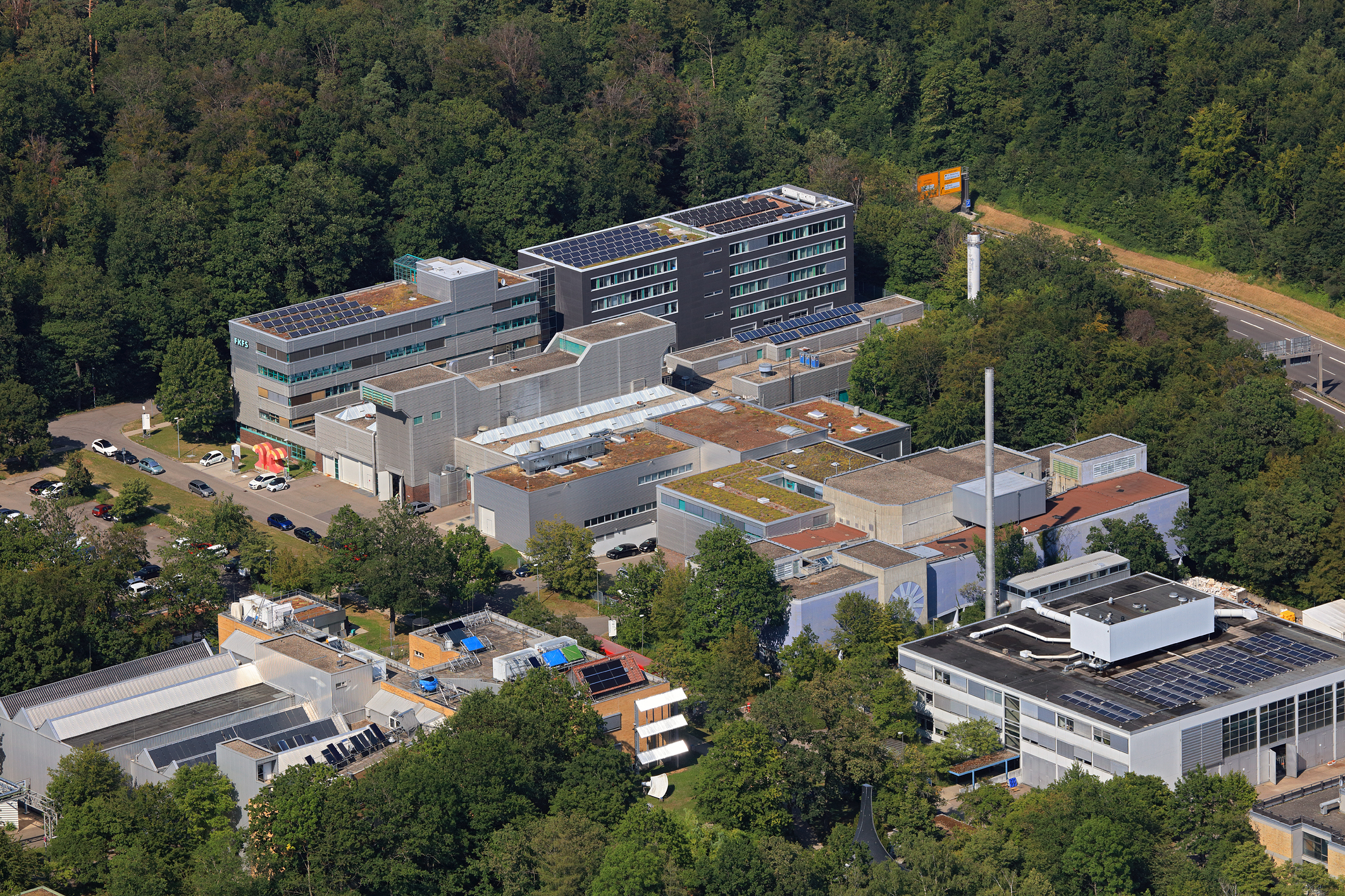 Wissenswertes zum Institut für Fahrzeugtechnik Stuttgart, kurz IFS